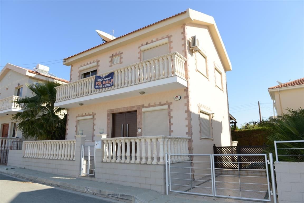 Дом в Лимасоле, Кипр, 160 м2 - фото 1