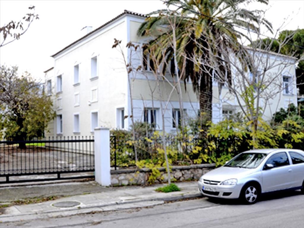 Коммерческая недвижимость в Аттике, Греция, 860 м2 - фото 1