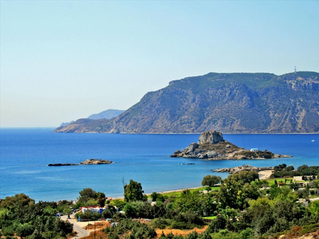 Земля на островах Додеканес, Греция, 32 400 м2 - фото 1