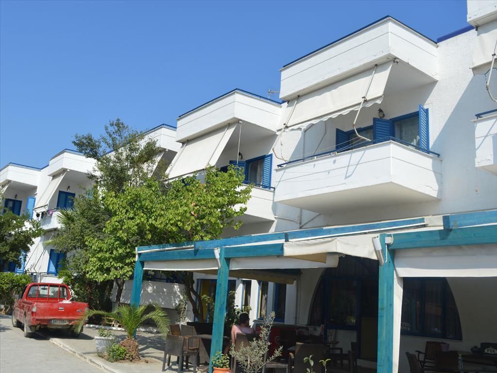 Коммерческая недвижимость в Эретрии, Греция, 946 м2 - фото 1