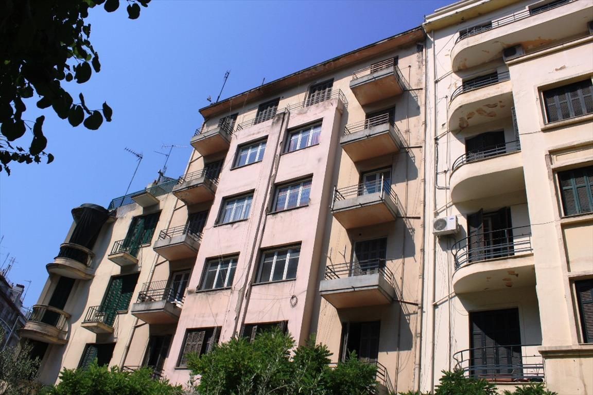 Коммерческая недвижимость в Салониках, Греция, 750 м2 - фото 1