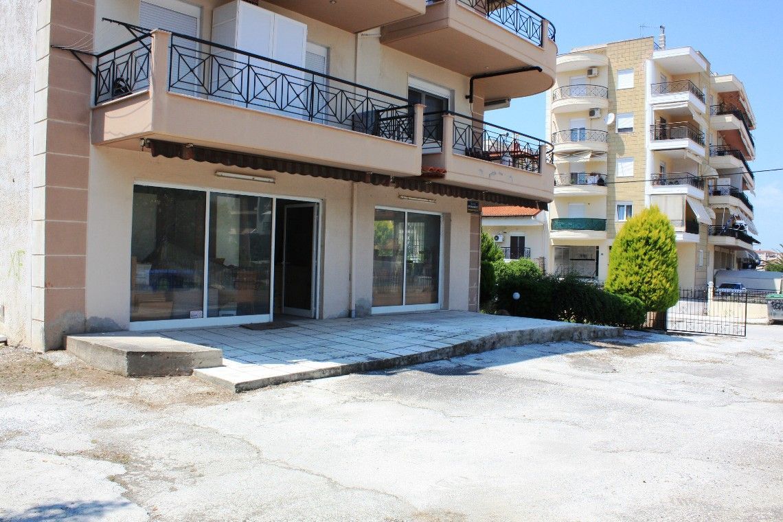 Коммерческая недвижимость в Салониках, Греция, 60 м2 - фото 1