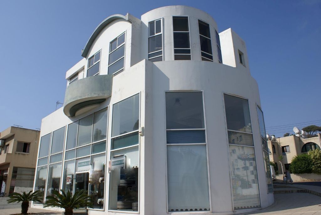 Коммерческая недвижимость в Конии, Кипр, 1 010 м2 - фото 1