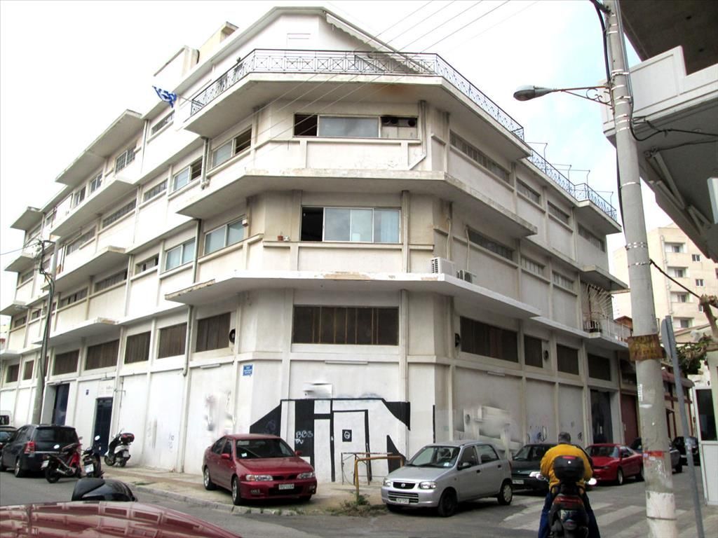 Коммерческая недвижимость в Афинах, Греция, 2 200 м2 - фото 1