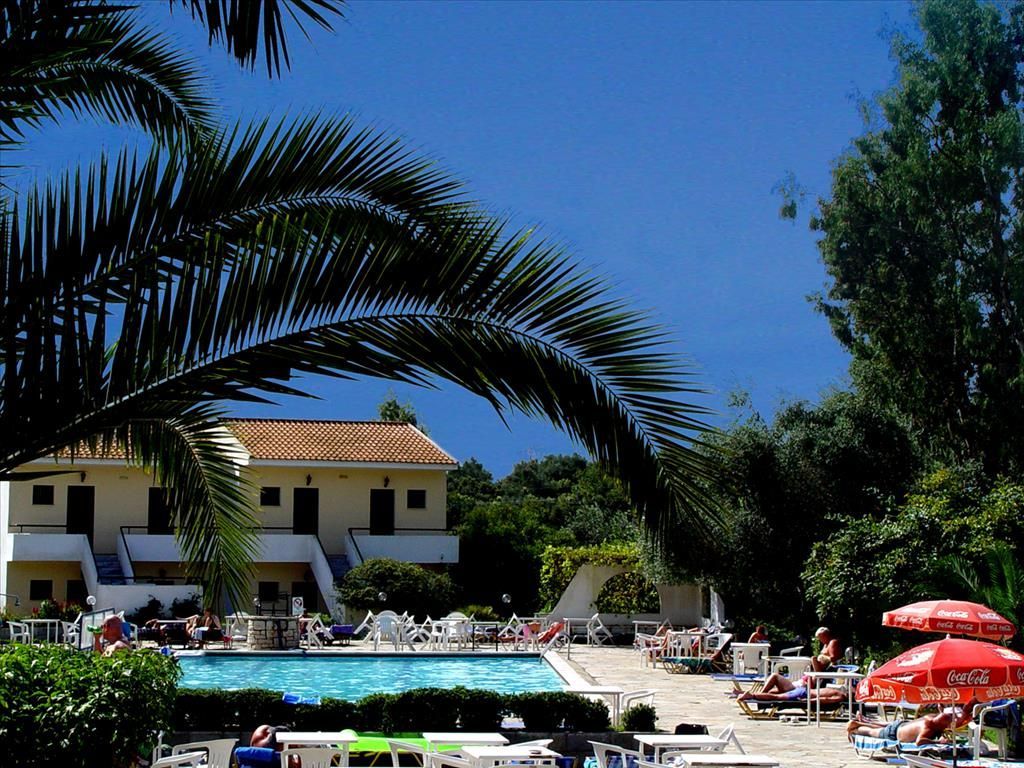 Отель, гостиница на Корфу, Греция, 6 500 м2 - фото 1