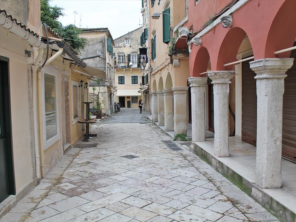 Коммерческая недвижимость на Корфу, Греция, 60 м2 - фото 1