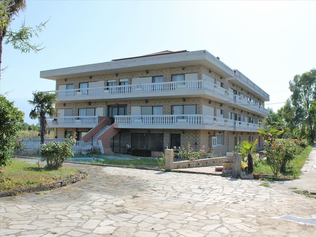 Отель, гостиница в Пиерии, Греция, 1 800 м2 - фото 1