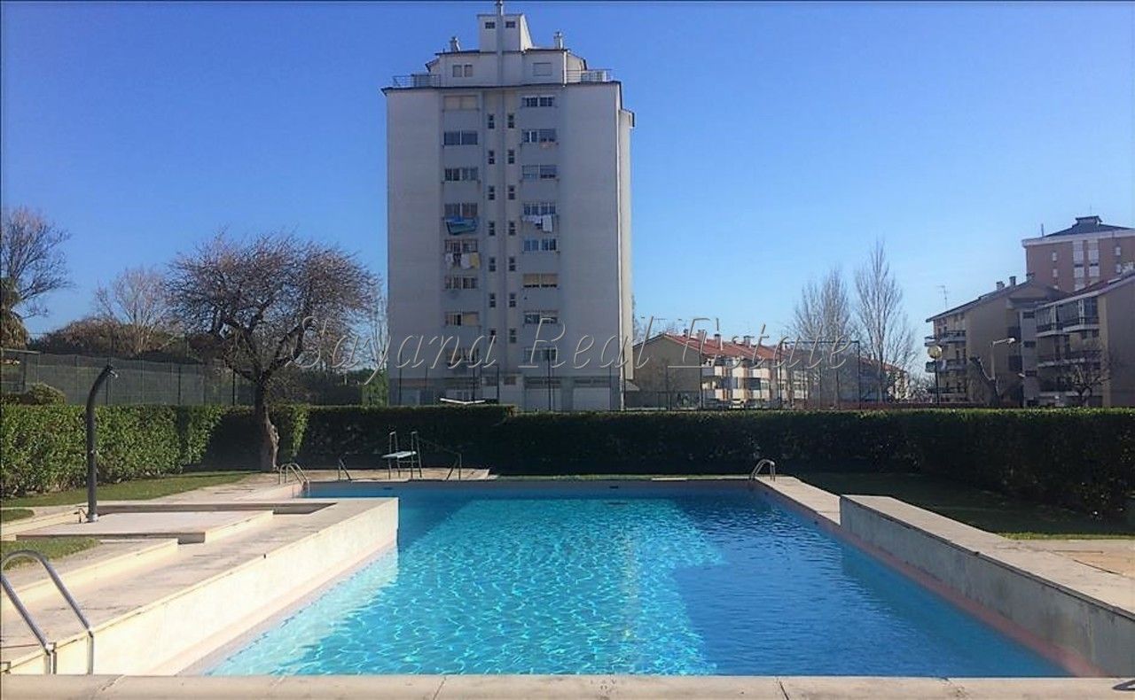 Апартаменты в Эшториле, Португалия, 65 м2 - фото 1