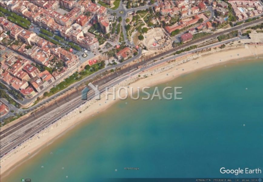 Коммерческая недвижимость в Таррагоне, Испания - фото 1