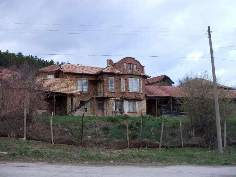 Дом в Габрово, Болгария, 114 м2 - фото 1