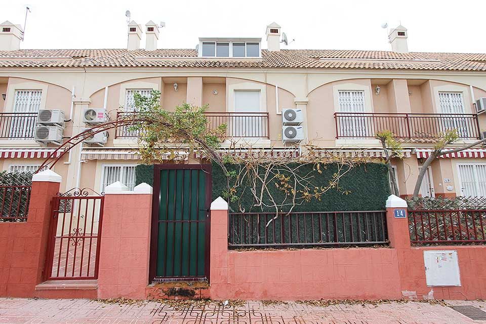 Дом в Торревьехе, Испания, 150 м2 - фото 1