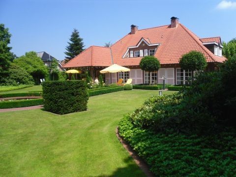Дом Северный Рейн-Вестфалия, Германия, 330 м2 - фото 1