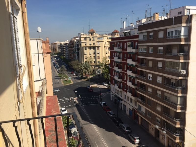 Квартира в Валенсии, Испания, 80 м2 - фото 1