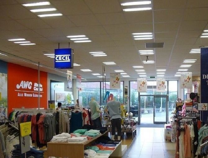 Магазин во Франкфурте-на-Майне, Германия, 930 м2 - фото 1