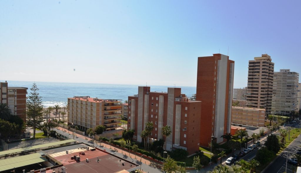 Апартаменты в Аликанте, Испания, 180 м2 - фото 1