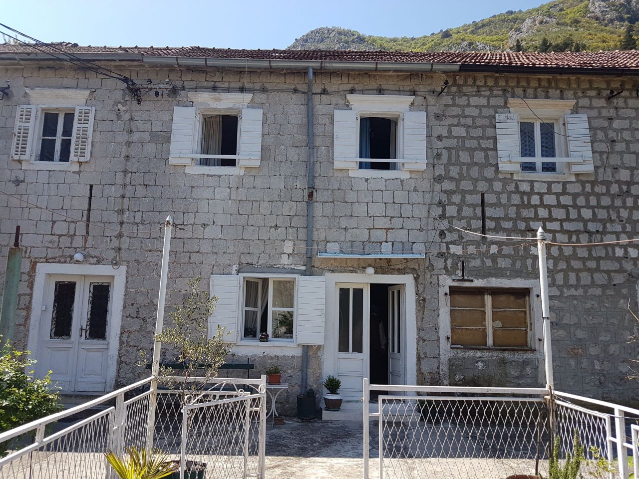 Дом в Которе, Черногория, 138 м2 - фото 1