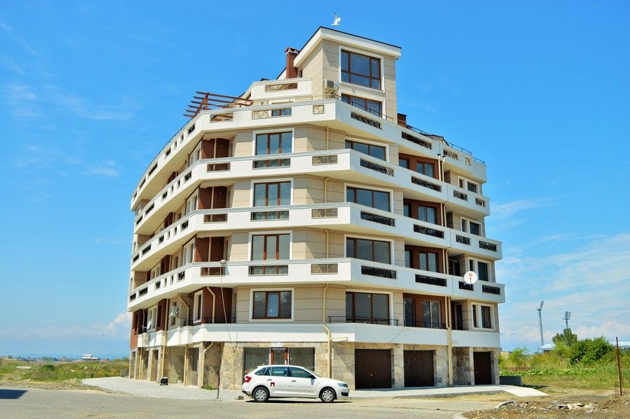 Апартаменты в Поморие, Болгария, 52 м2 - фото 1