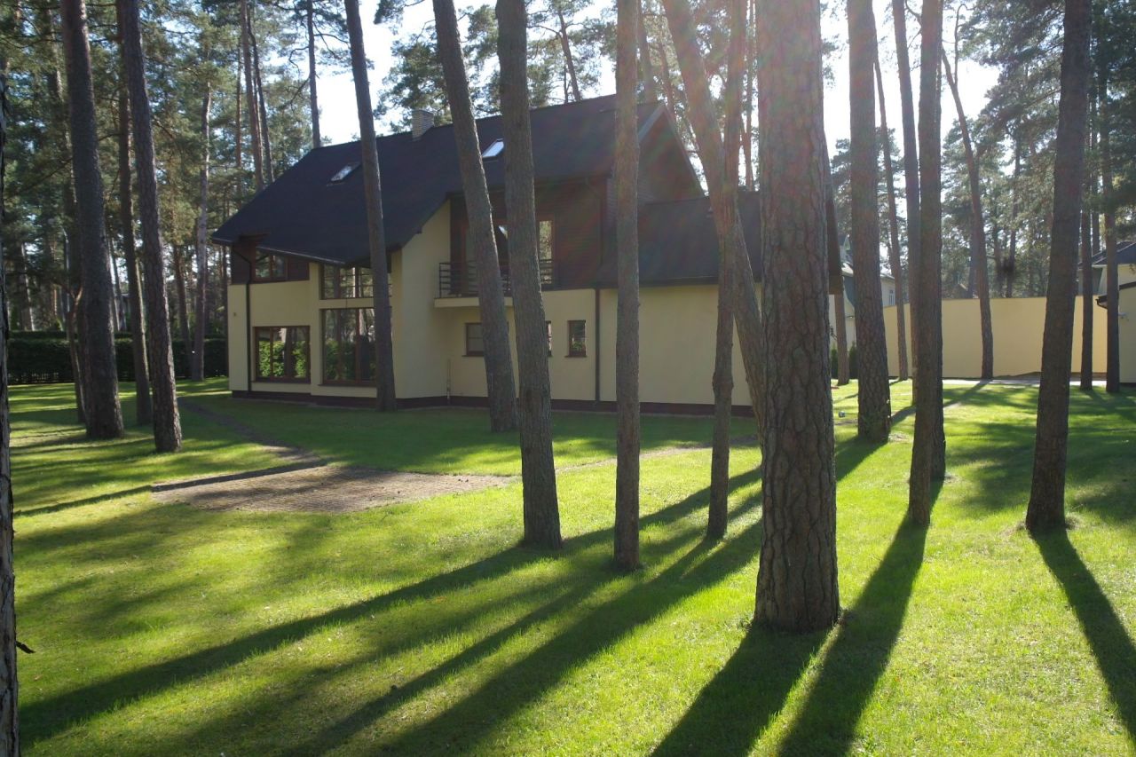 Дом в Юрмале, Латвия, 365 м2 - фото 1