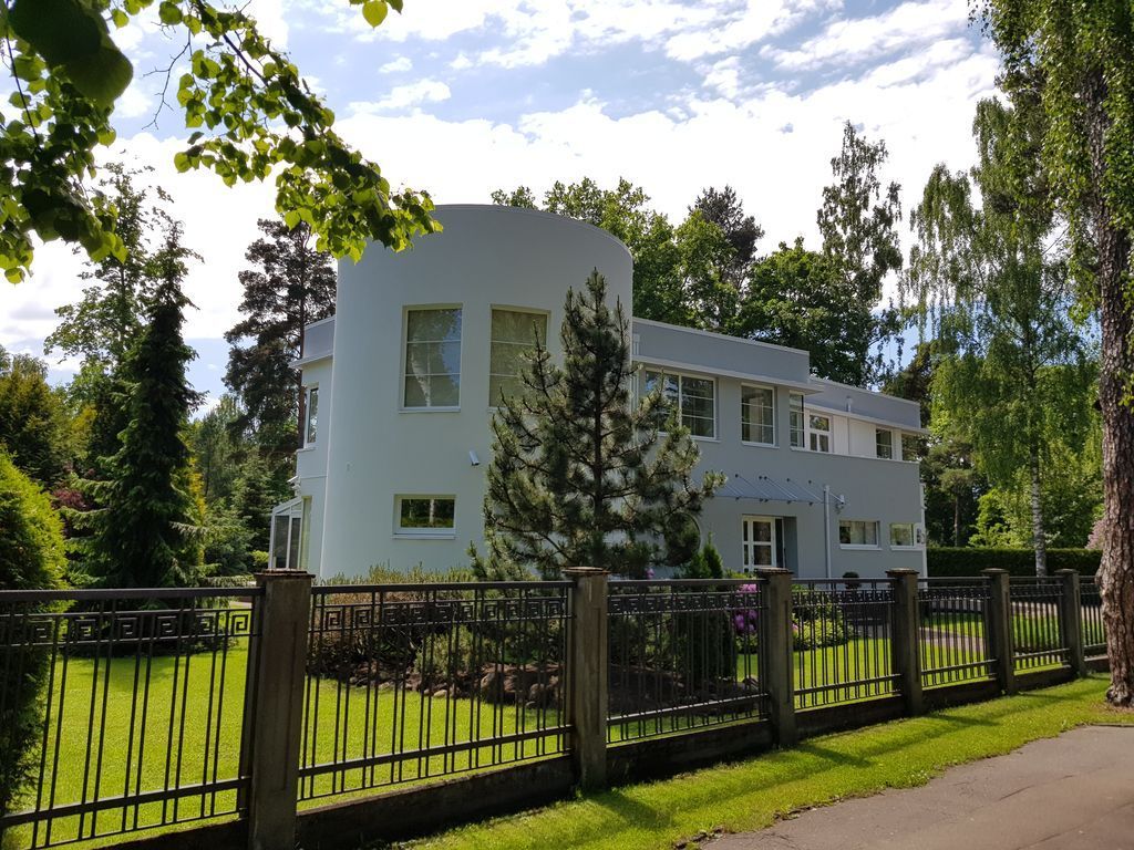 Дом в Юрмале, Латвия, 382 м2 - фото 1