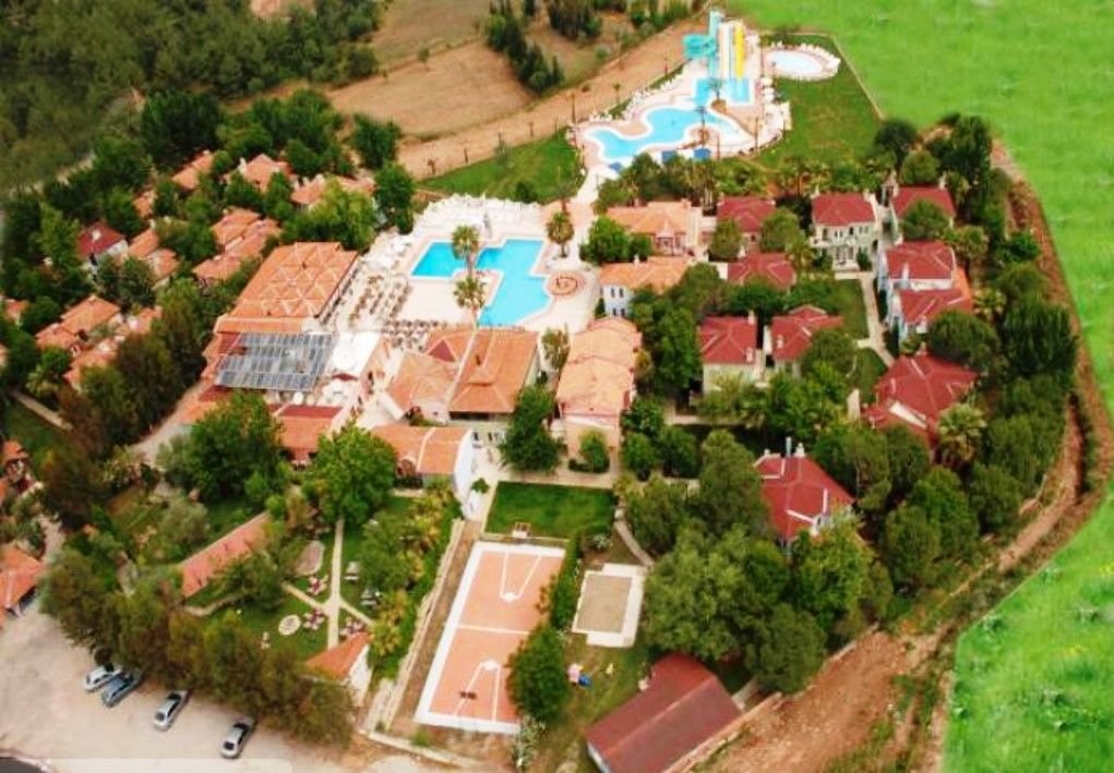Отель, гостиница в Фетхие, Турция, 18 000 м2 - фото 1
