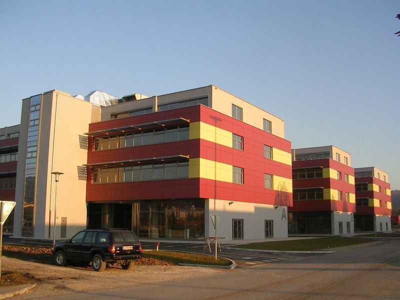 Офис в Любляне, Словения, 243 м2 - фото 1