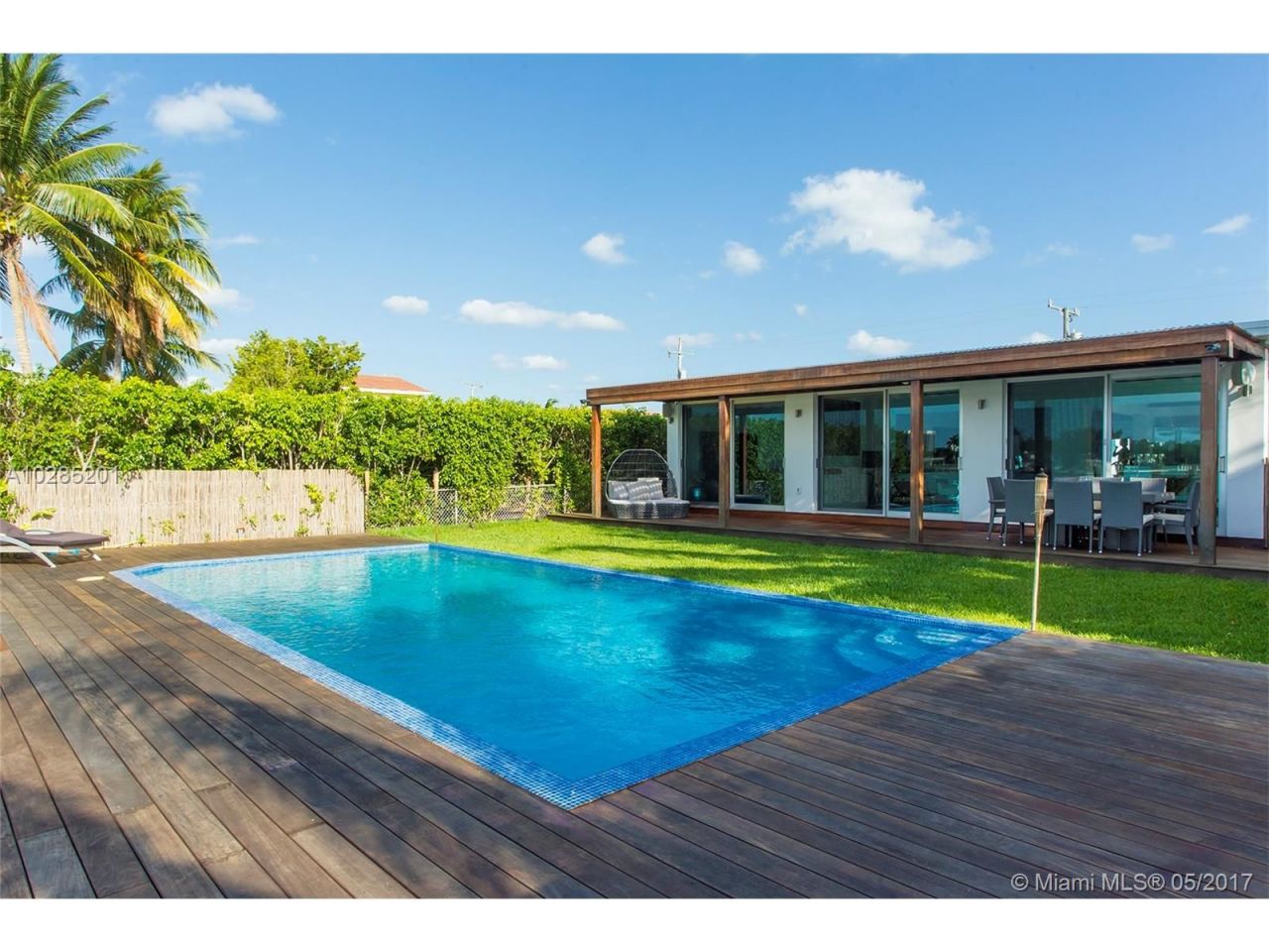 Дом в Майами, США, 275 м² - фото 2