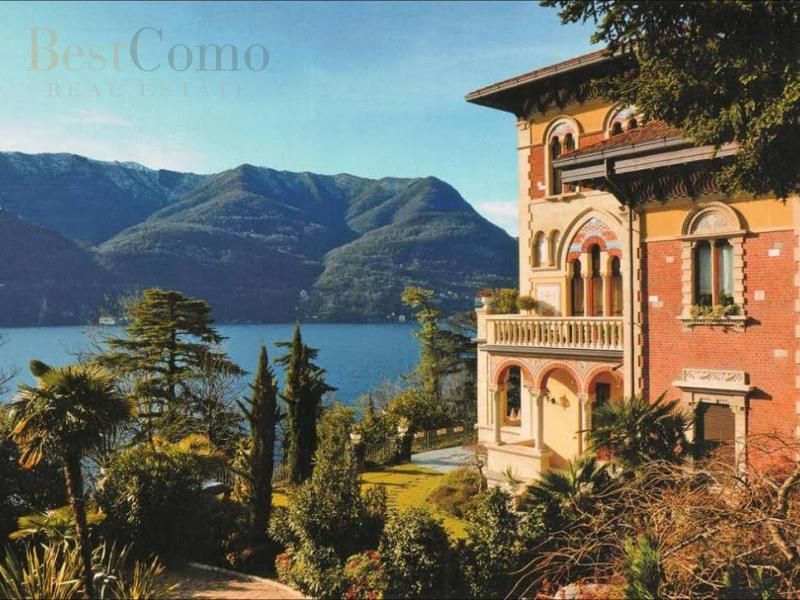 Апартаменты у озера Комо, Италия, 210 м2 - фото 1