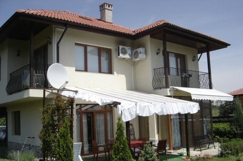 Дом в Близнаци, Болгария, 150 м2 - фото 1