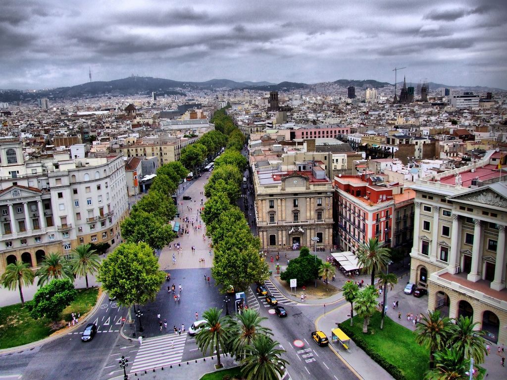 Коммерческая недвижимость в Барселоне, Испания, 5 561 м2 - фото 1