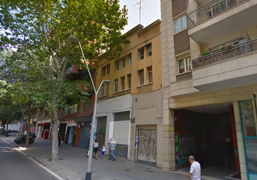 Коммерческая недвижимость в Барселоне, Испания, 2 126 м2 - фото 1
