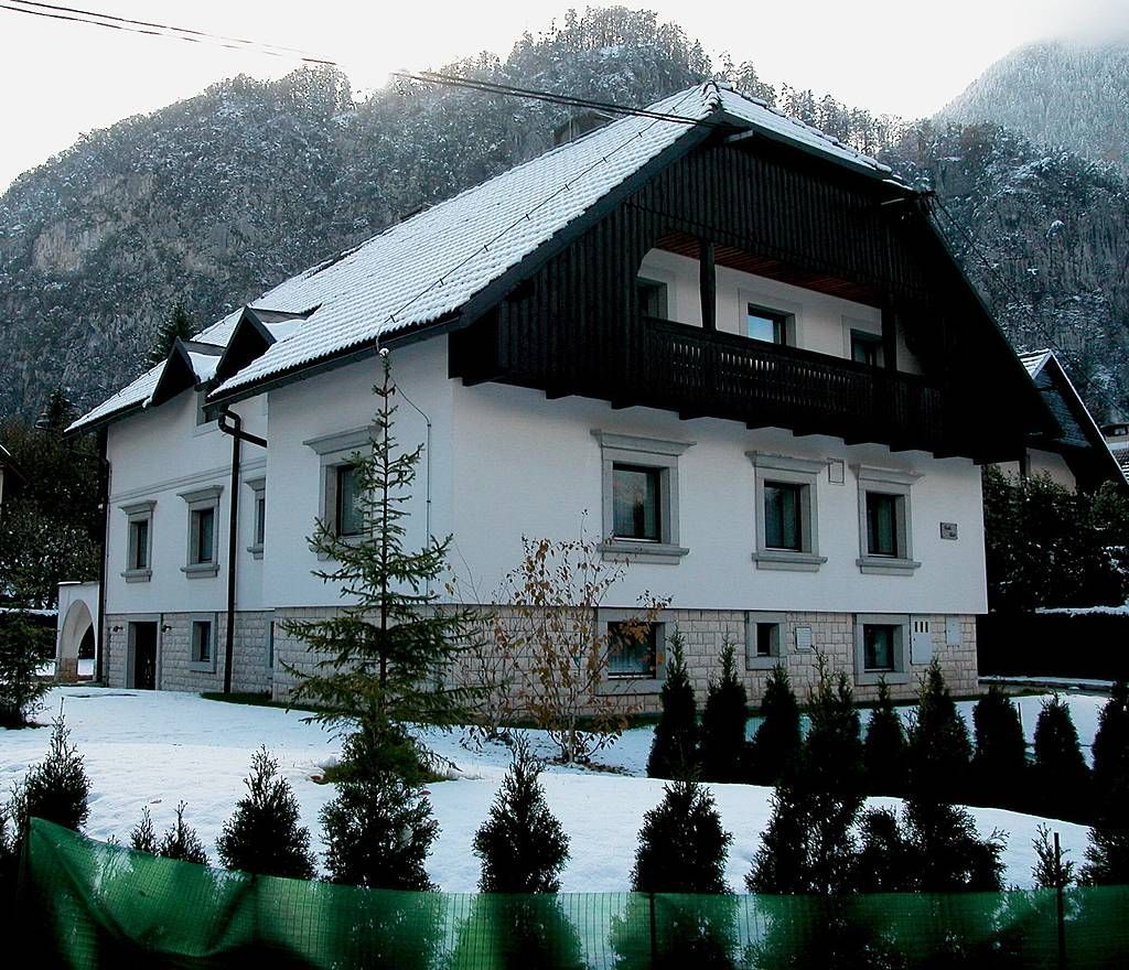 Дом в Краньской Горе, Словения, 420 м2 - фото 1