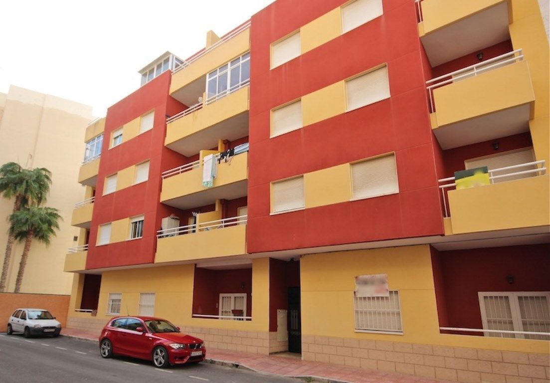 Апартаменты в Торревьехе, Испания, 79 м2 - фото 1