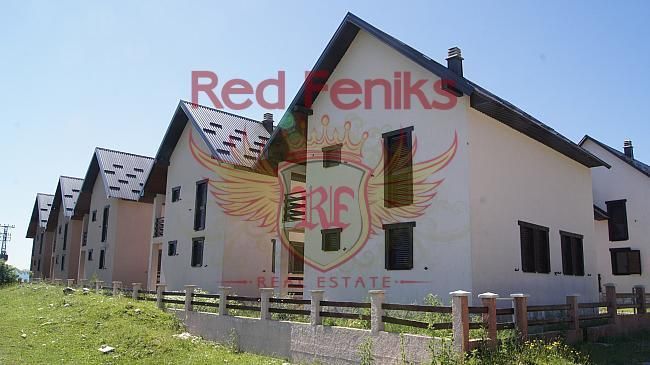 Дом в Жабляке, Черногория, 170 м2 - фото 1