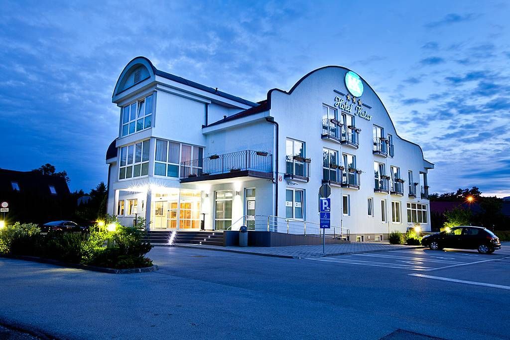 Отель, гостиница в Мариборе, Словения, 1 679 м2 - фото 1