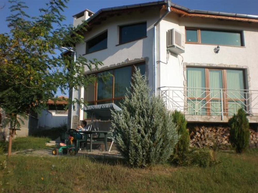 Дом в Горен-Чифлике, Болгария, 200 м2 - фото 1