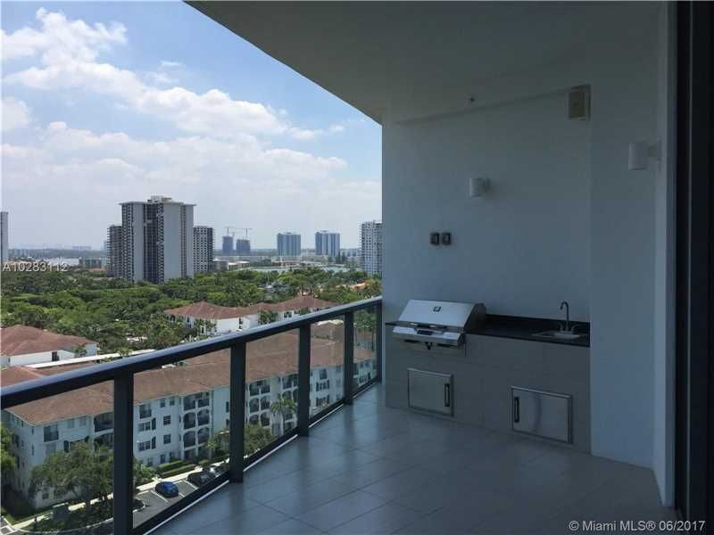 Апартаменты в Майами, США, 214.55 м2 - фото 1