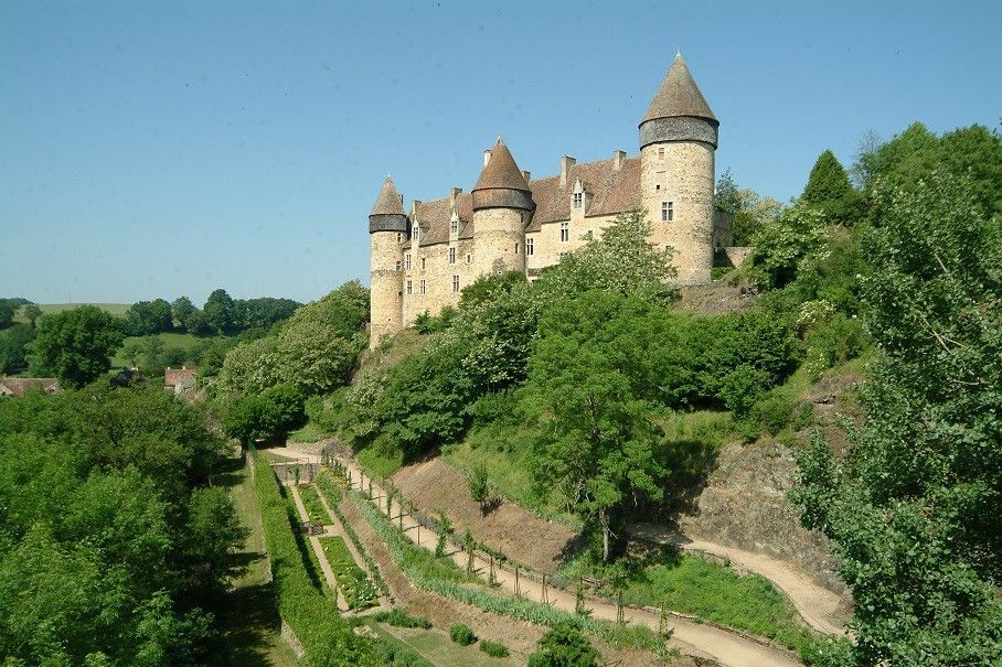 Замок в Бурже, Франция, 1 000 м2 - фото 1