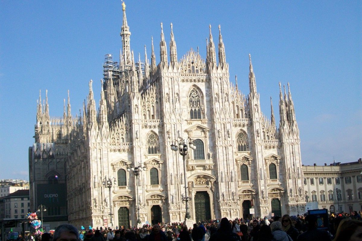 Коммерческая недвижимость в Милане, Италия, 60 м2 - фото 1