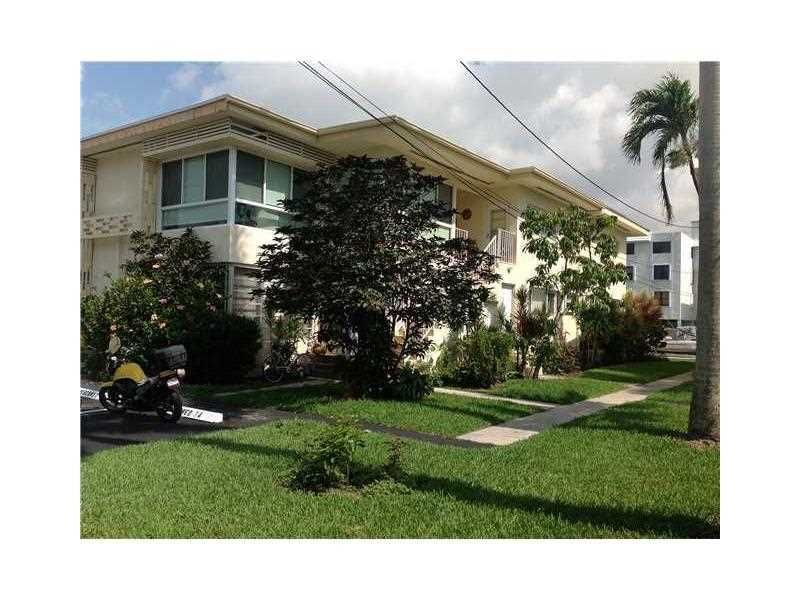 Апартаменты в Норт-Майами-Бич, США, 135.78 м2 - фото 1