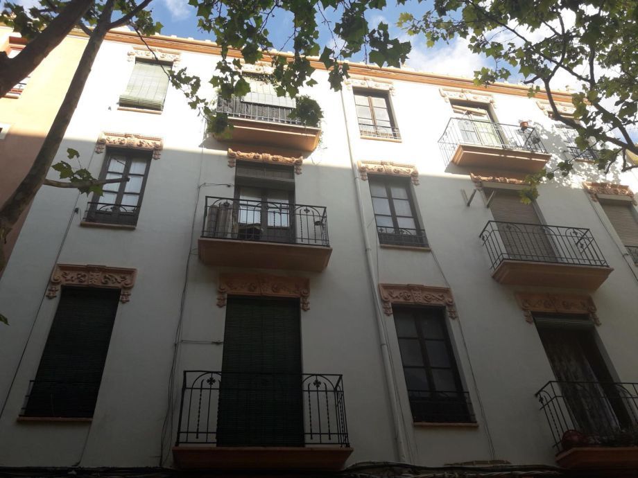 Коммерческая недвижимость в Валенсии, Испания, 553 м2 - фото 1