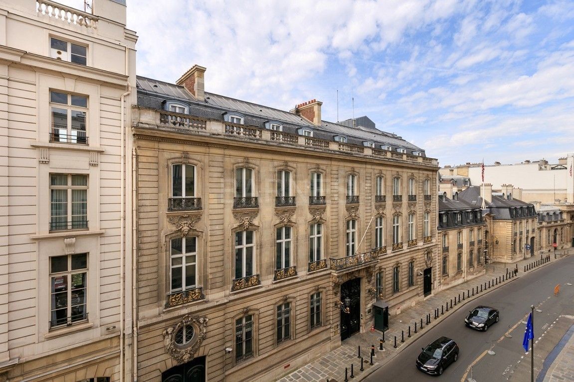Квартира в Париже, Франция, 152 м2 - фото 1