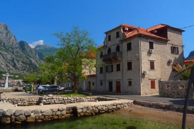 Квартира в Прчани, Черногория, 31 м2 - фото 1
