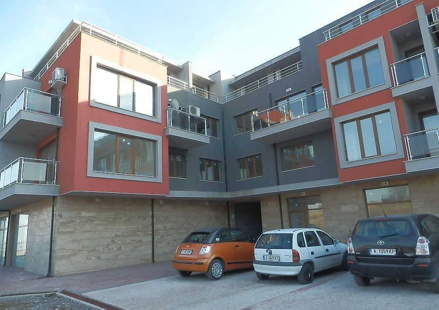 Квартира в Бургасе, Болгария, 36 м2 - фото 1