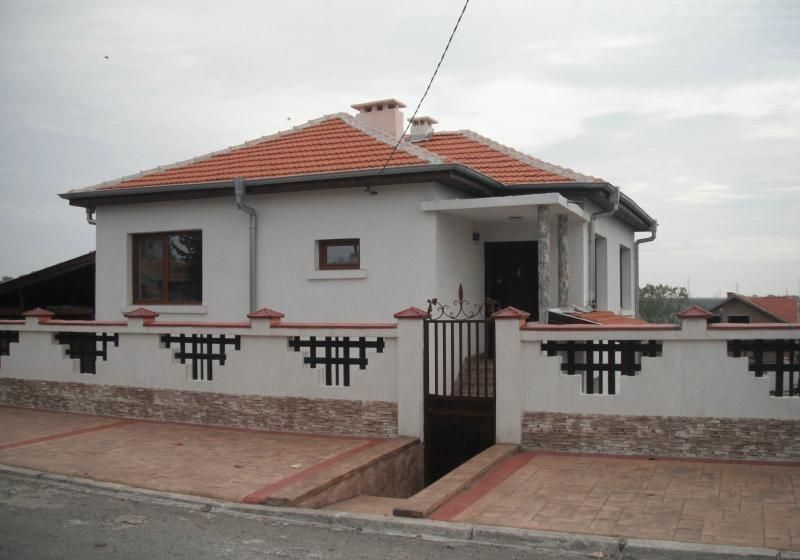 Дом в Бургасе, Болгария, 142 м2 - фото 1