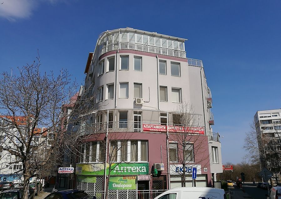 Квартира в Бургасе, Болгария, 54 м2 - фото 1