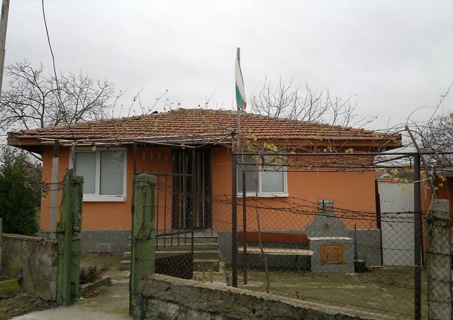 Дом в Бургасе, Болгария, 65 м2 - фото 1