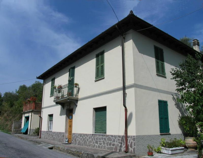 Дом в Специи, Италия, 263 м2 - фото 1