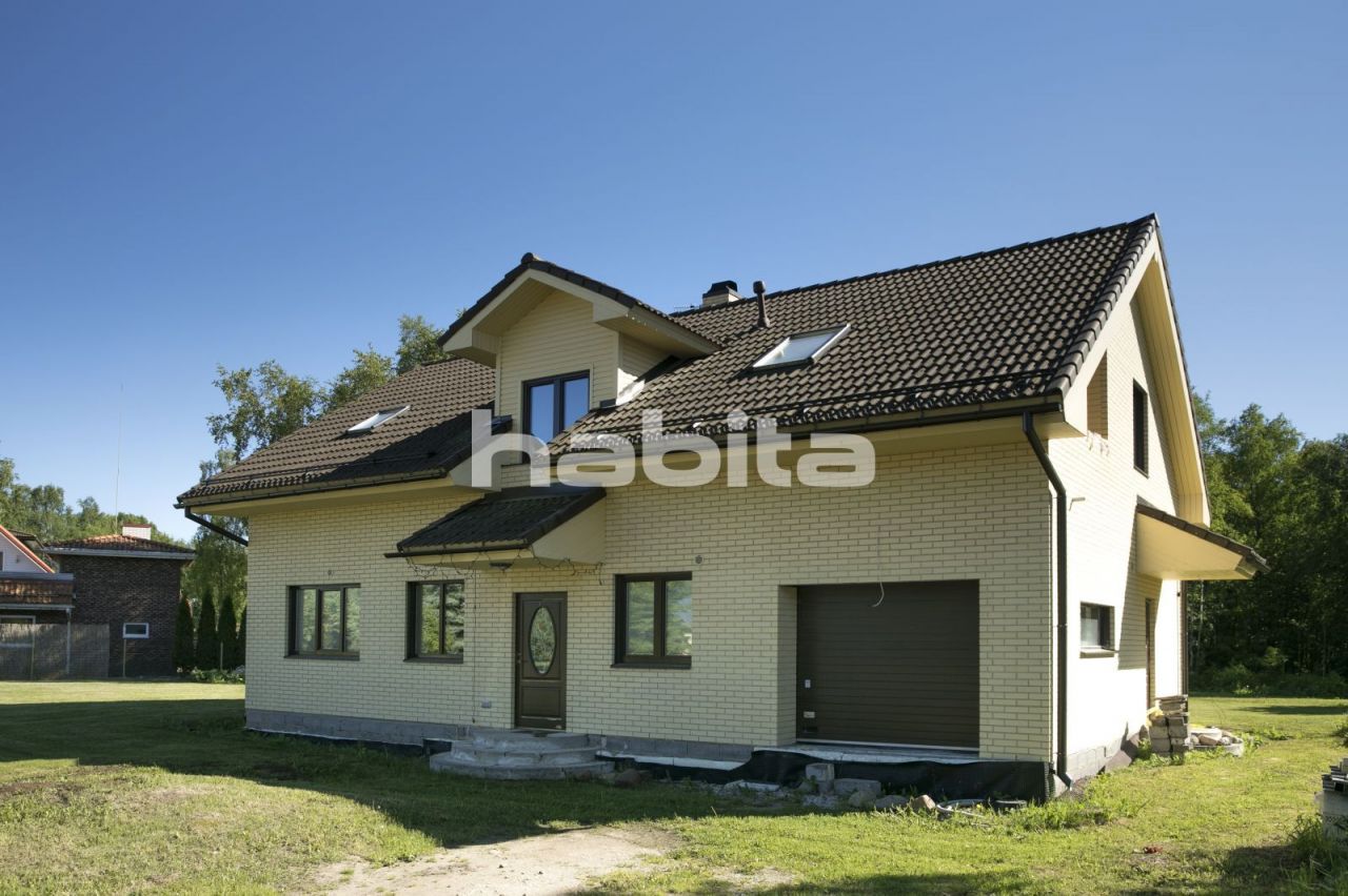 Дом в Харку, Эстония, 208.7 м2 - фото 1