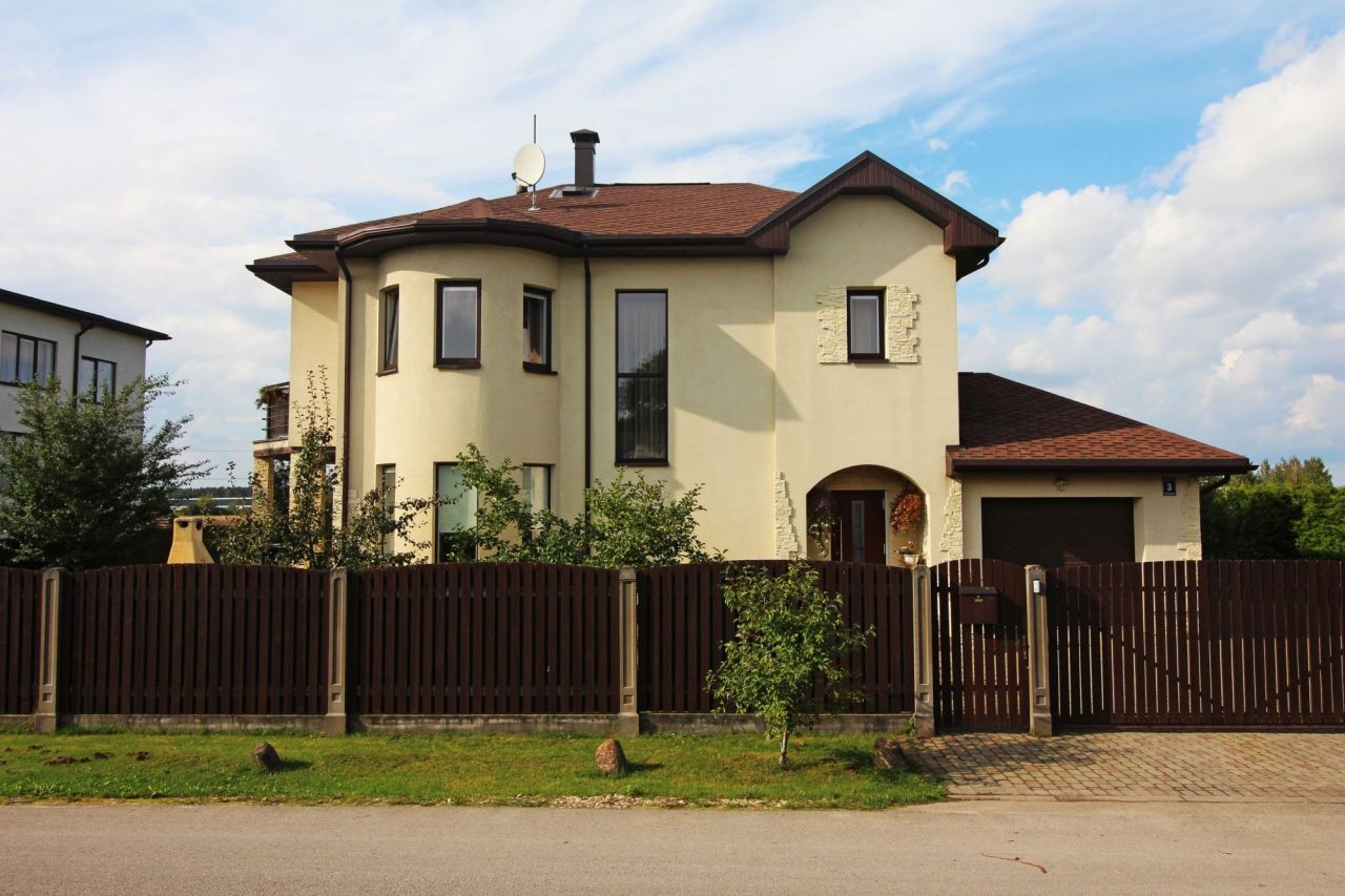 Дом в Стопиньском крае, Латвия, 213 м2 - фото 1