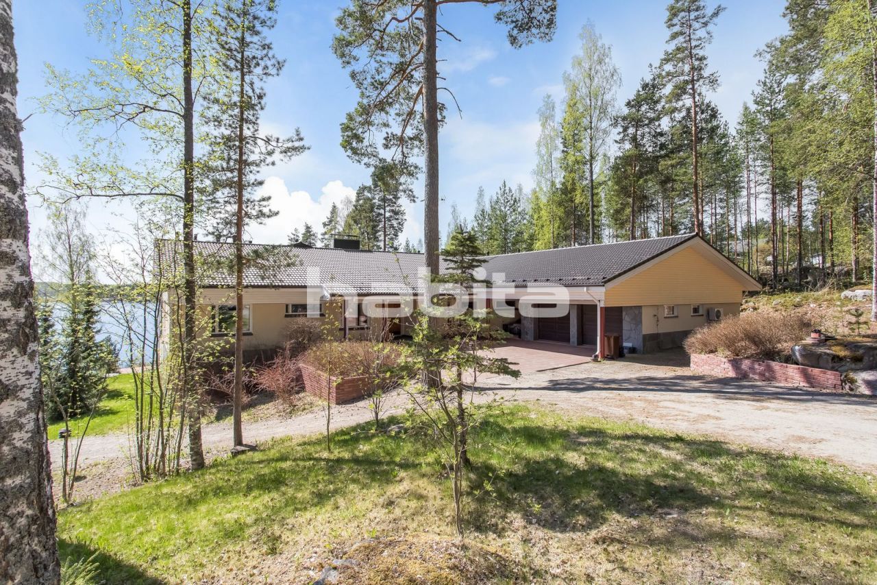 Дом в Муураме, Финляндия, 315 м2 - фото 1